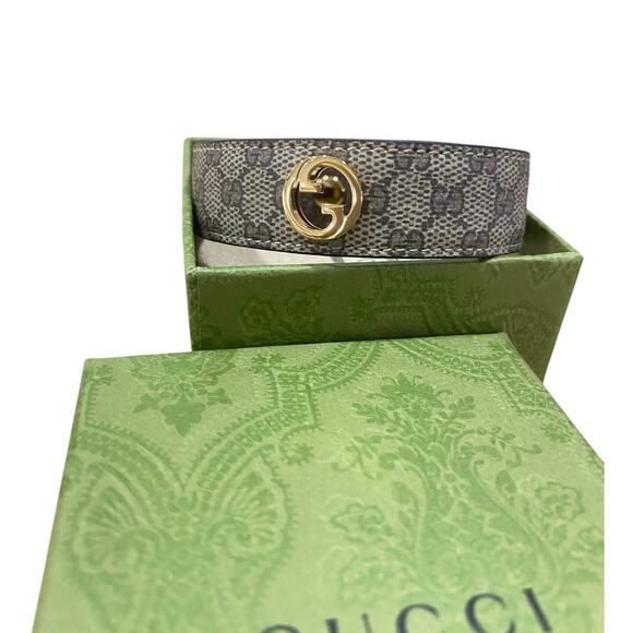 Gucci Blondie Interlocking G Monogram GG Supreme Cuff Bracelet L Large - Picture 3 of 7